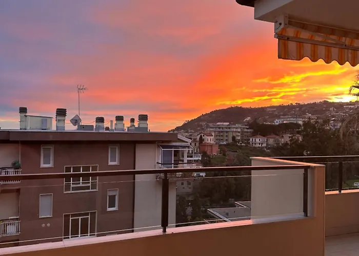 公寓 A Casa Di G Vista Mare 圣雷默